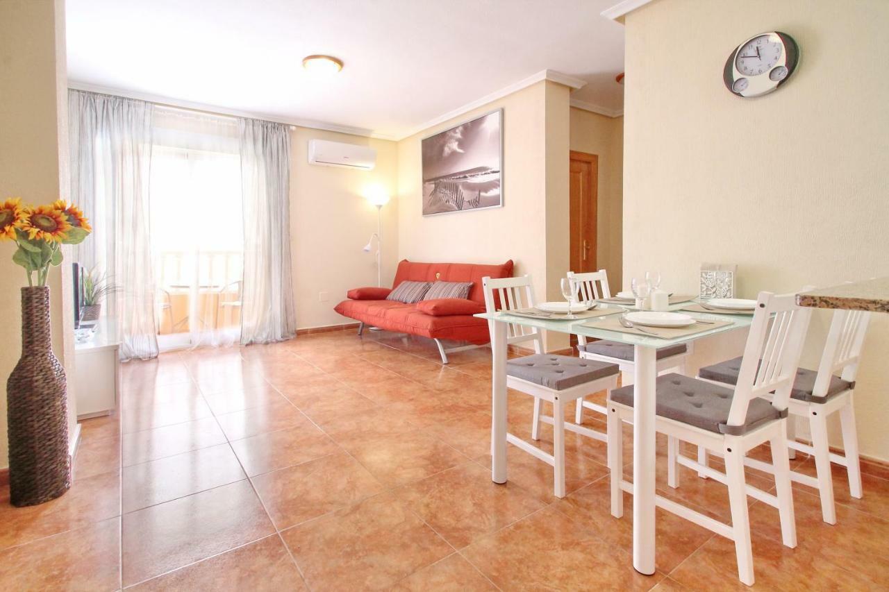 Ferienwohnung Zoa Happy Vacations Torrevieja Exterior foto